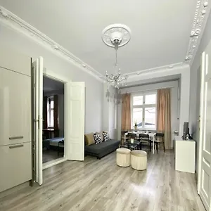 Apartment Crystal Sw. Marcin, Poznan
